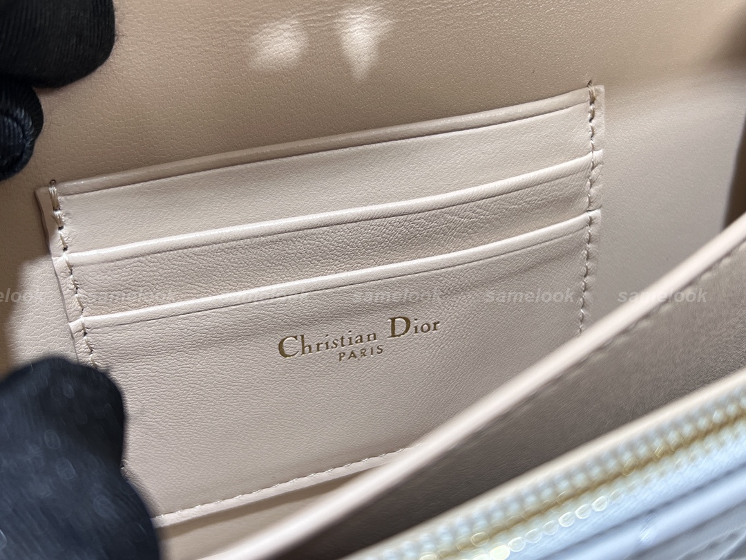 9d6ad03d52e02db3ad8cd1653cb72841_1750014193_742.jpg