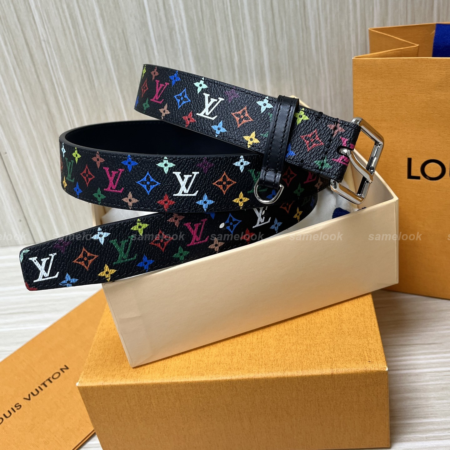 루이비통 x 무라카미 타카시 LV D-링 벨트
